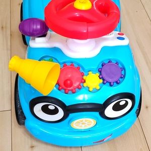 Baby einstein ride on